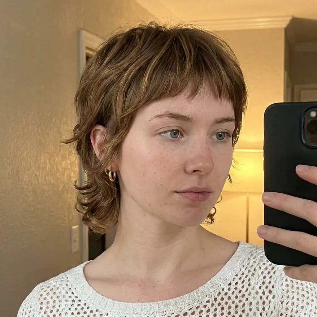 #16 Trendsetting Wolf Shag with a Micro Fringe
